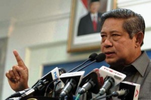 President SBY Scolded Kids for Sleeping During His Speech