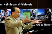 Dr Rais Yatim - Malaysia's Ministor of Culture