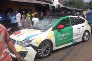 Google Car Hits Trucks in Indonesia